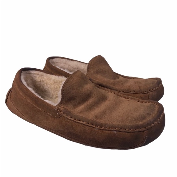 UGG Australia Shearling Slip On Loafer Shoes - Picture 1 of 8